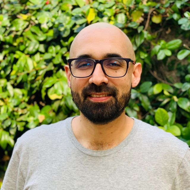 Alexis Dunay Silva, Internista Santiago