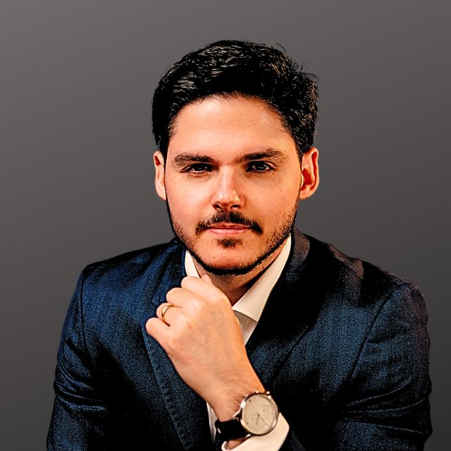 Flávio Pereira Baía, Médico clínico geral Vitória