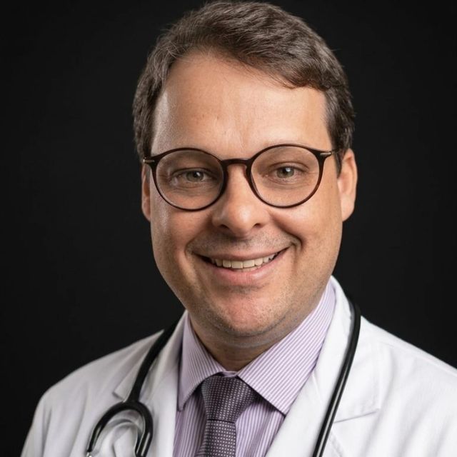 Alan Anderson Fernandes Oliveira, Cardiologista Goiânia