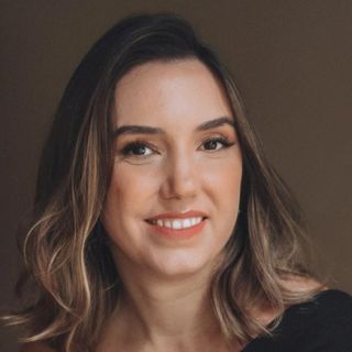 Luiza Lobo Elpo Macedo, Nefrologista Joinville