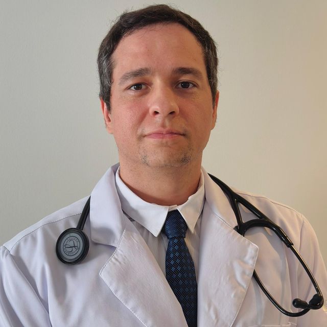 Jose Caio Freitas, Cardiologista Salvador