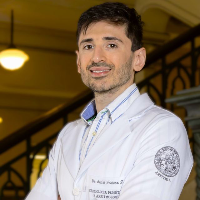 André Fabiano  Zampirolli, Cardiologista pediátrico Teresópolis