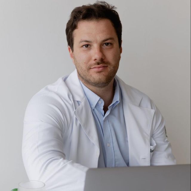 Wallace Marino Saran, Ortopedista - Traumatologista Ribeirão Preto