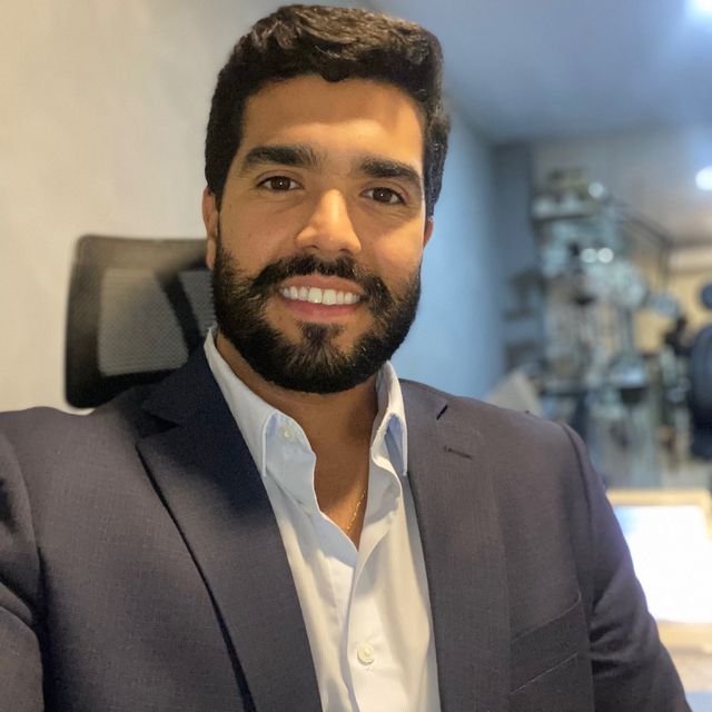 Daniel  Gomes, Oftalmologista Recife