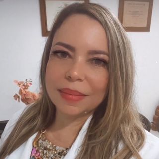 Dra. Maria Carolina Badel Serpa