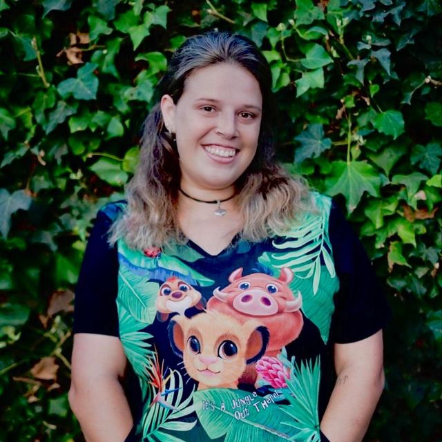 Anneliese Schmied, Terapeuta ocupacional La Serena