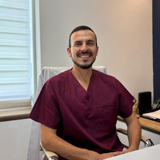 Juan Carlos Gomez Vega, Neurocirujano Cúcuta