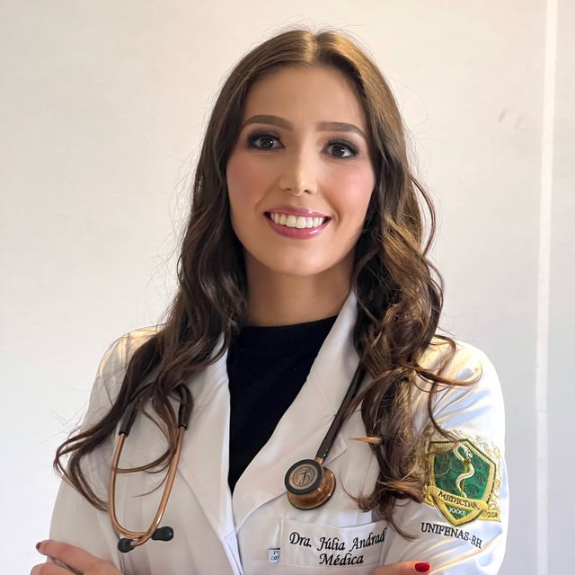 Júlia Faria Andrade, Generalista Pompéu