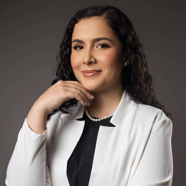 Marília  de Castro Oliveira, Oftalmologista Cuiabá