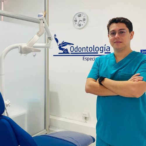 Wilmer laguna, Odontólogo Girardot