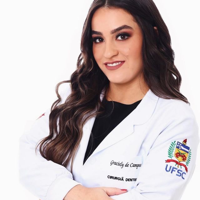 Graciely  de Campos, Dentista Antônio Carlos