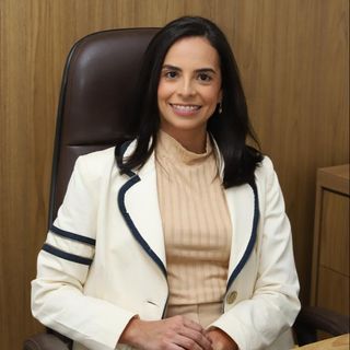 Márita Prata Andrade Mosqueira Oliveira, Psiquiatra Uberaba