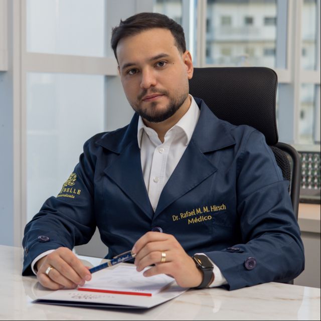 Rafael Mauricio Medeiros Hirsch, Médico clínico geral Chapecó