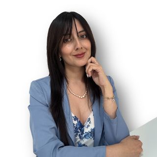 Acercar imagen: Cecile Murúa Barahona, Dentista Antofagasta