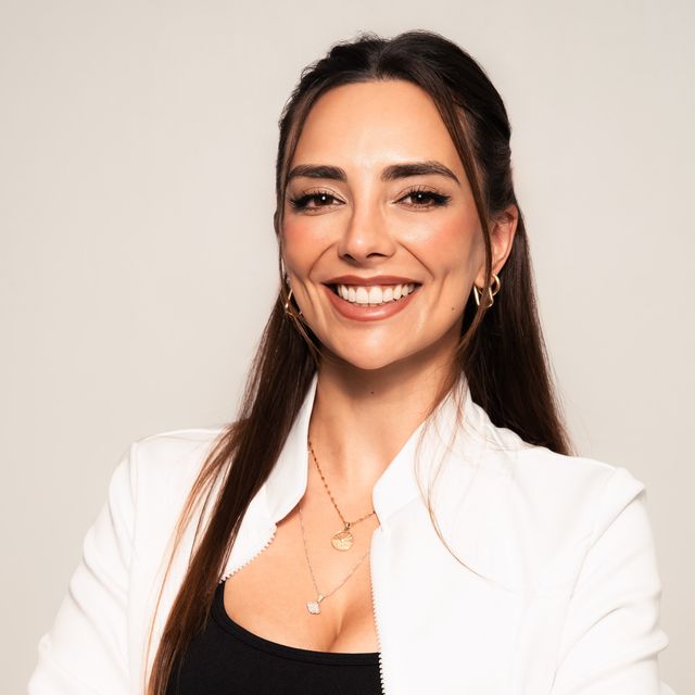 Camila Lundstedt, Dentista Providencia