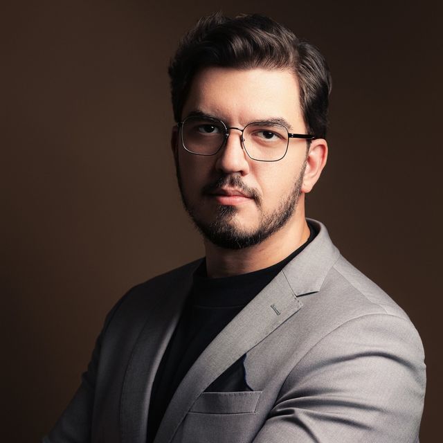 Lucas Ferreti, Neurologista Curitiba