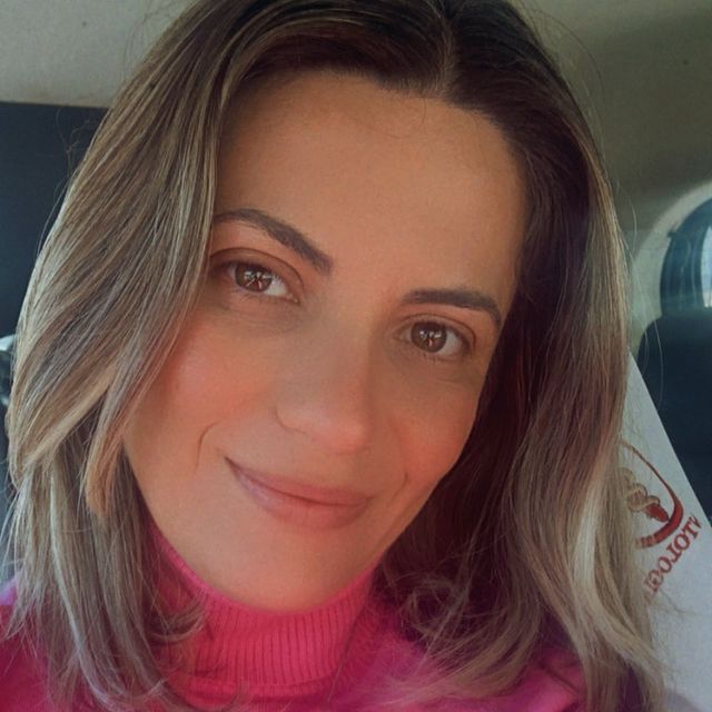 Maria Carolina  Almeida , Dentista Bragança Paulista