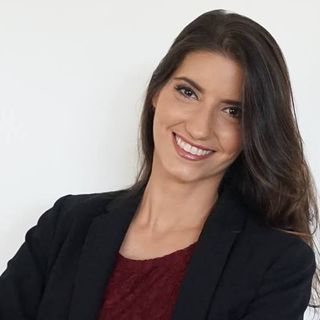  Aline Saramago Sahione