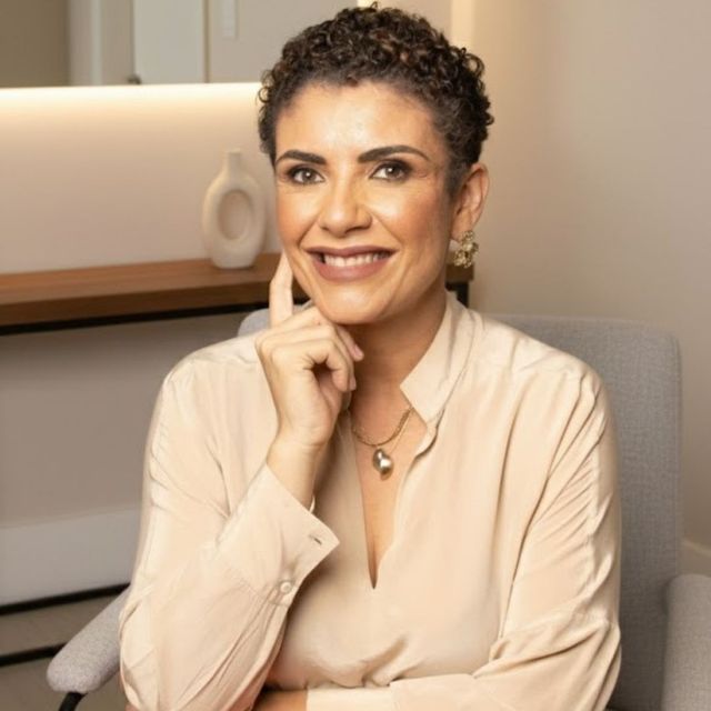 Maura Albano, Psicólogo Pedro Leopoldo