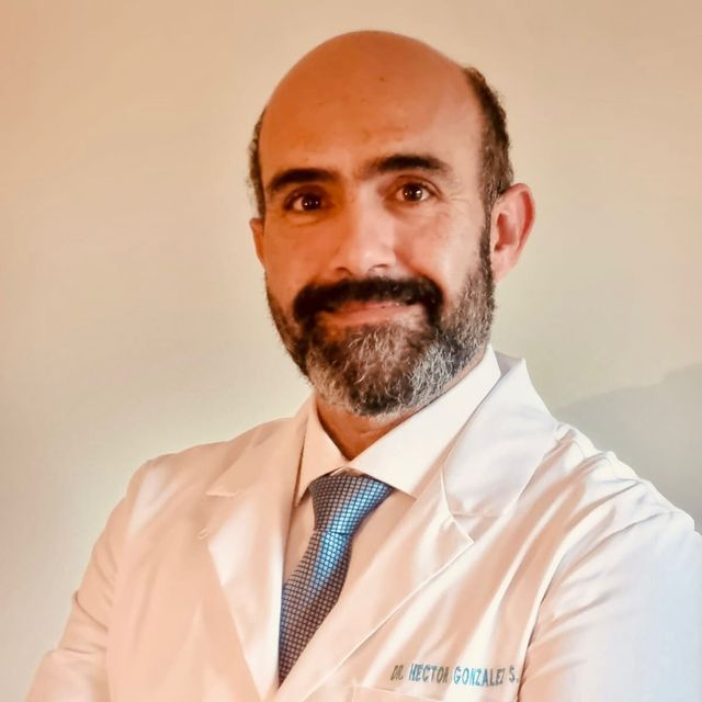 Hector Alfredo Gonzalez Sandoval, Traumatólogo La Serena