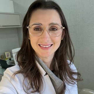 Dra. Caroline Orso