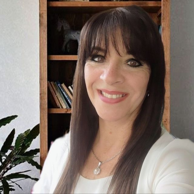 Sariza Serquen Haaker, Psicólogo Surco