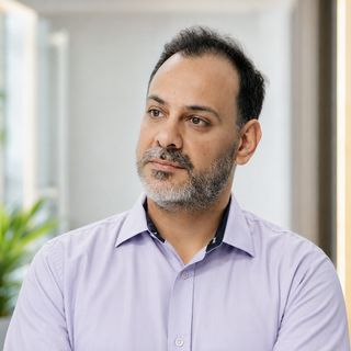 Dr. Ricardo Ferraz