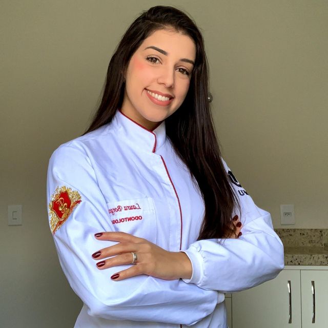 Laura Bezerra Borges, Dentista Uberlândia
