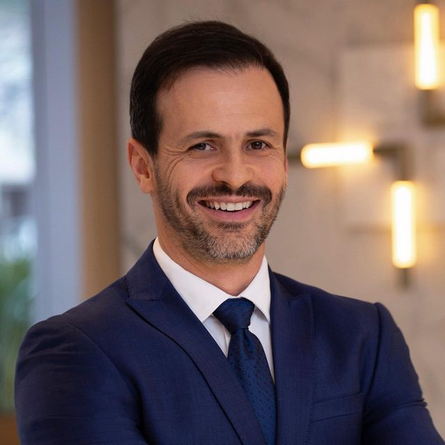 Rodrigo Wobeto, Cirurgião plástico São Paulo