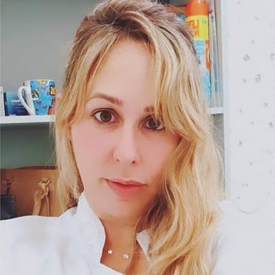 Viviane Franca Dezem, Médico de família Tijucas