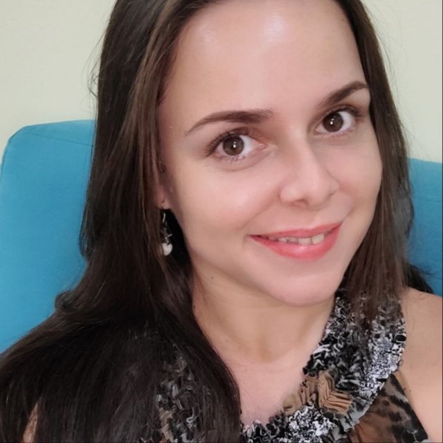 Luana de Oliveira, Psicólogo Curitiba