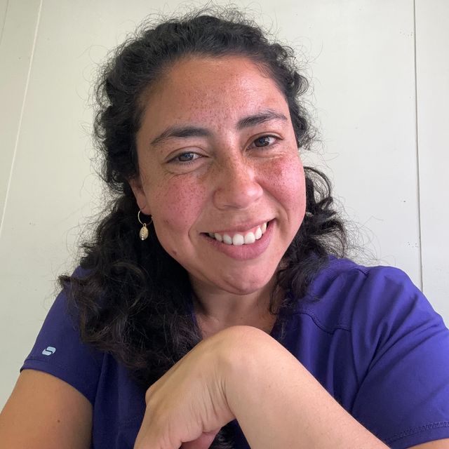 Carolina Leal Mena, Nutricionista Coronel