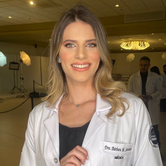 Bárbara  Montenegro Serzedelo, Generalista Palhoça