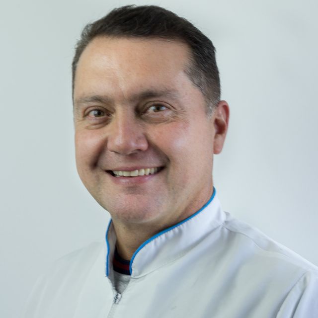 David Rojas Díaz, Odontólogo Medellín