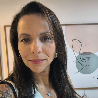 Ampliar imagem: Luciana Lorena da S. Lima, Generalista Rio de Janeiro