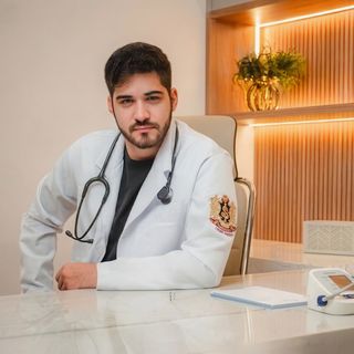 Gustavo Carneiro, Médico clínico geral Goiânia