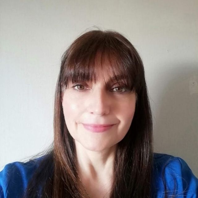 Nathalie Espinoza Calderón, Dentista Temuco