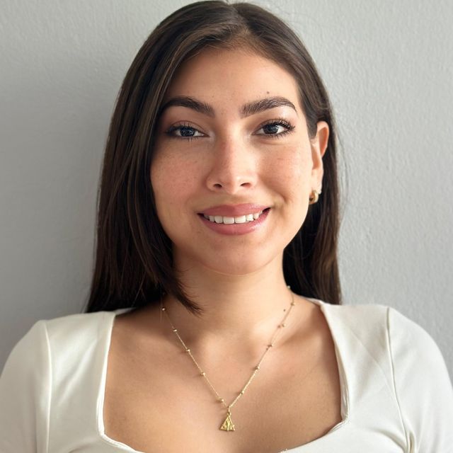 Alejandra Odalis Fernández Vargas, Psicólogo Miraflores