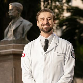 Ampliar imagem: Rodrigo  M. R. Sguario, Cardiologista São Paulo