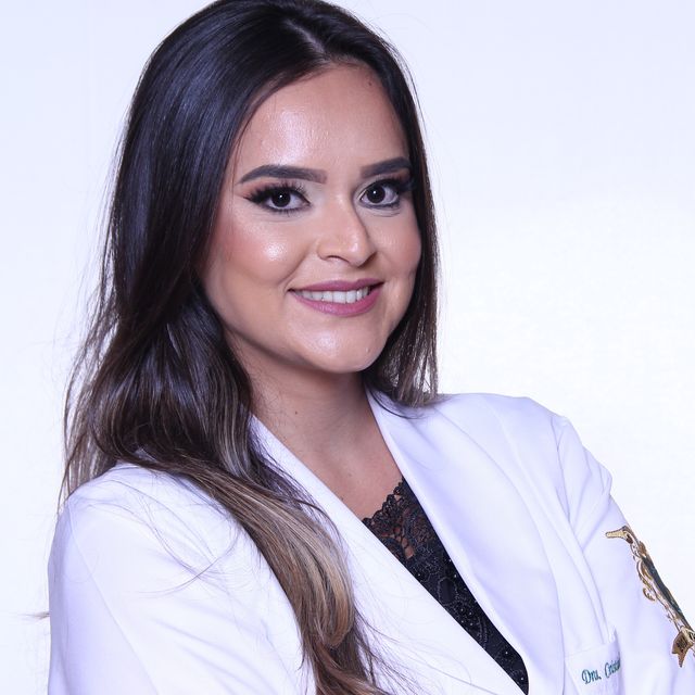 Cristielle Oliveira Cândido, Médico clínico geral Rio de Janeiro