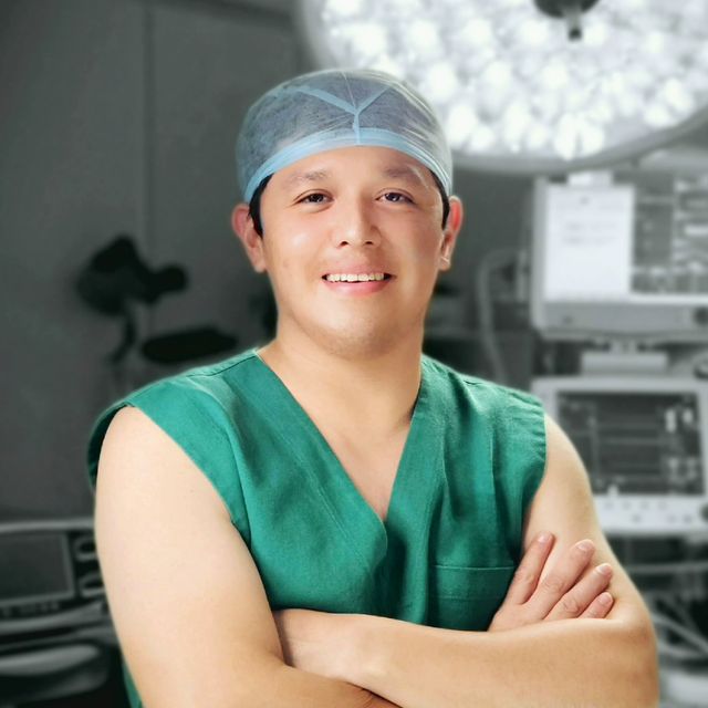 Giancarlo Lucho Verano, Médico general Lima