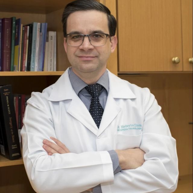 Heberton Barancelli Timm, Ortopedista - Traumatologista Porto Alegre