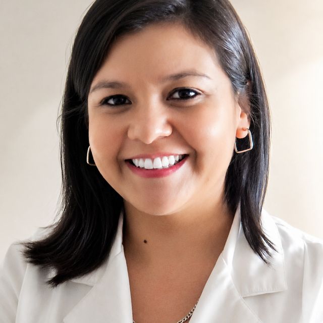 Dioni Garate Chirinos, Endocrinólogo Lima