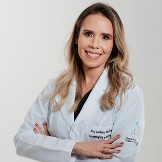 Dra. Isadora Barreto
