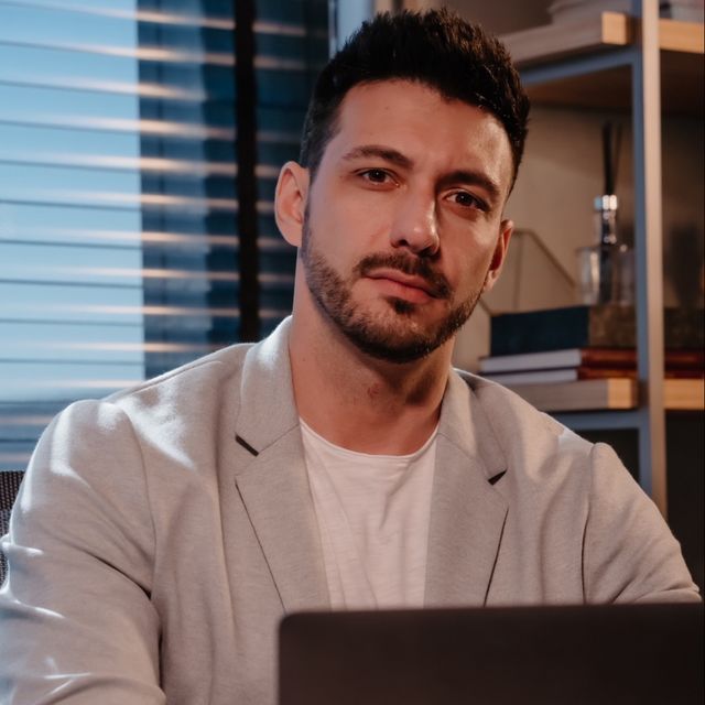 Fábio  Pessiquelli, Ortopedista - Traumatologista Mogi Guaçu