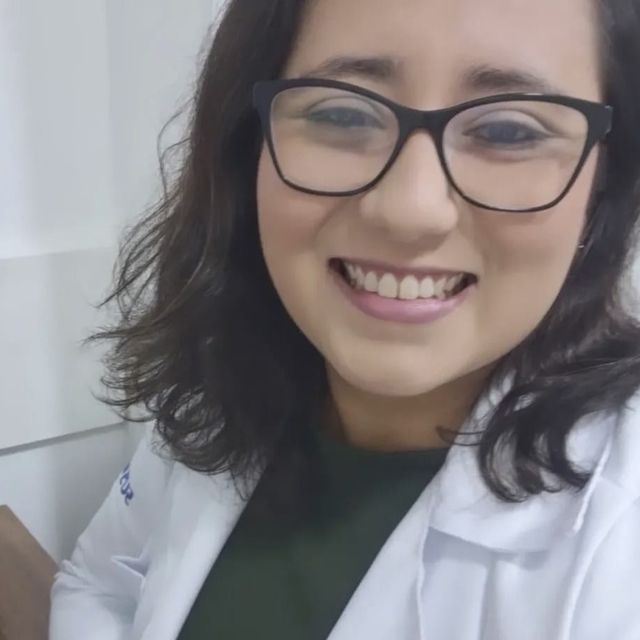 Stéphanie Elise  de Melo Alves, Médico de família Rio de Janeiro