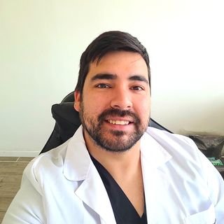 Dr. Samuel González Butteler