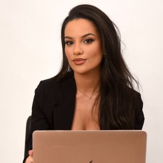 Déborah Masson Schmitz, Dentista Porto Alegre