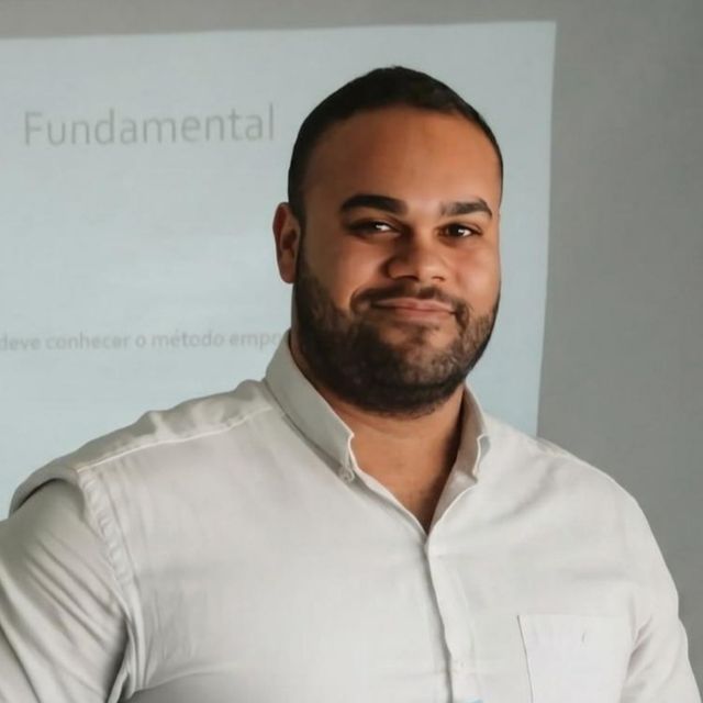 Gustavo Kastien Tartaro, Psicólogo Araras