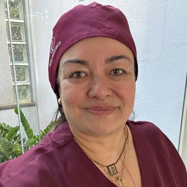 Flávia Fonseca Dias Paes, Dermatologista Ribeirão Preto